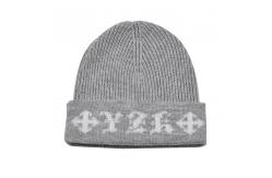 China Custom Adults Knit Beanie Hats 58CM Warm And Stylish Winter Accessory supplier
