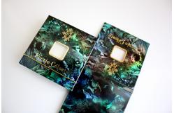 China Holographic Paper Eyeshadow Packaging DIAM 27MM With Elastic Band Closure supplier