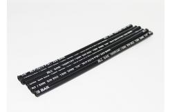 China SAE100 R2 High Pressure Hydraulic Hose With Smooth Surface For Machinery Equipment supplier