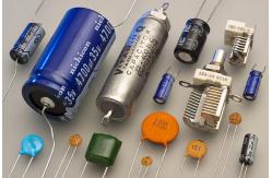 China IN Fineon IR2104STRPBF IC Electronic Component Design Of Ad51 Analog Cmos Integrated Circuit supplier