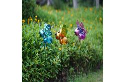 China IP44 Metal Butterfly Solar Garden Ornaments Plug In LED Lamp supplier