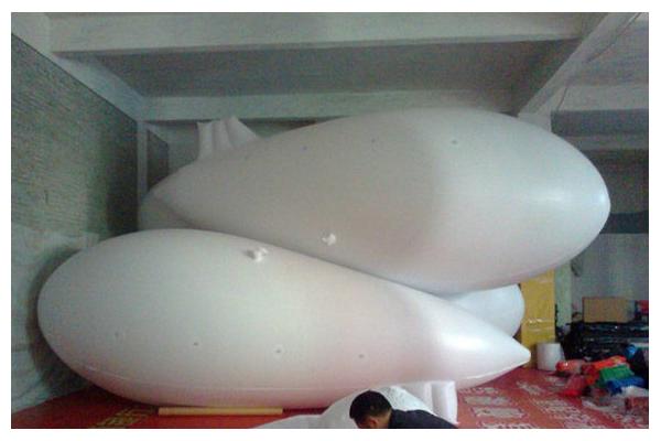 customized giant advertising flying helium blimp balloon