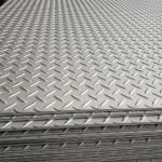 316 304 Stainless Steel Checkered Plate Corrosion Resistant ASTM DIN 100-12000mm for sale