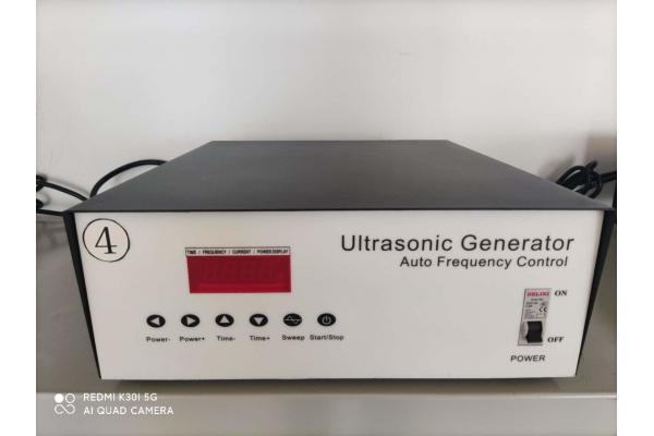 Lower Frequency 20k - 40k Ultrasonic Cleaning Generator