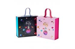 China Lovely Cardboard Customized Gift Box With PU Leather Handle And Magnetic Closure supplier
