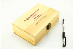 China DMI420 LCD Dual Axis Digital Inclinometer Digital Electronic Level And Angle Gauge supplier