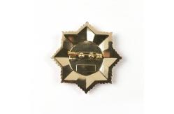 China 3D Enamelled Gold Finish Custom Metal Pin Badges With Safety Pin Backing supplier