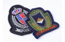 China Custom Embroidered Military Patches Beret Cap Badge , Cool Military Hat Patches supplier