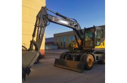China 4 Cylinder Compact Mini Excavator Electric Hydraulic Excavator With Isuzu Engine supplier