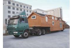China 2 Bedroom Prefab Tiny House On Wheels With Kickstands And Entry Stairs supplier
