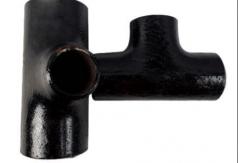 China Tee Equal Malleable Iron Pipe Fittings with threads Seamless Pipe Fittings supplier