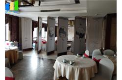 China Movable Partition Walls Wood Divider Wall Movable Partition For Office supplier
