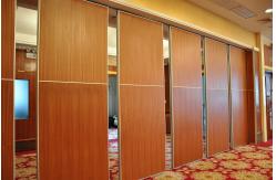 China Operable Sliding Acoustic Partition Wall For Classroom 65mm Thickness supplier