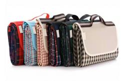 China Large Waterproof Picnic Mat , Ultralight Foldable Picnic Blanket supplier