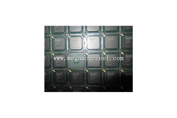 Programmable IC Chip XC2S300E-6FG456C - xilinx - Spartan-IIE FPGA Family