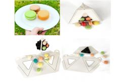 China Paper Macaron Packaging Tower Hold 9 Pcs 2 Tiers Macaron Tower supplier