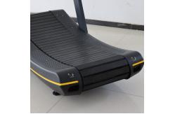China Mechanical Curved Treadmill Machine Exercise Gym Equipment For Athlete Training supplier