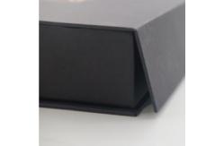 China Magnetic Garment Packaging Box Rectangle Paperboard Apparel Gift Box supplier