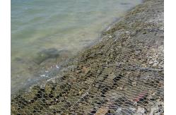 China Anti Erosion Flexible Ecological Gabion Mesh Retaining Wall 80x100mm supplier