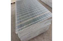 China 316 Stainless Serrated Steel Grating Sidewalk Trench Drain Metal Floor Panel supplier