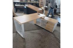 China Customized Wood L Shaped Manager Commercial Office Desk With Side Cabinet supplier