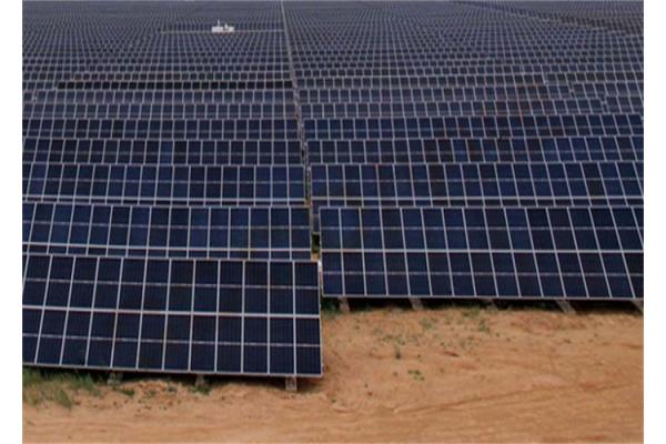Smart 1500V Single Axis Solar Tracking System 17m/S Protection Of Wind Speed