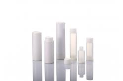 China Empty Refillable 50ml Makeup Containers Interchangeable Vacuum Cosmetic Travel Container supplier