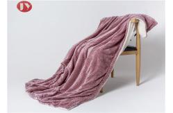 China Warm Leaf Flannel Sherpa Blanket , Double Layer Fleece Blanket Reversible Mink Sherpa Rectangular supplier
