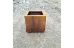 China Rusty Red Large Flower Pots Outdoor Customized Style for Gardenscape Beautification supplier