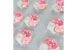 China OEM ODM Dissolve Quickly Effective Cleaning Softening Laundry Detergent Pods Launry Capsules supplier