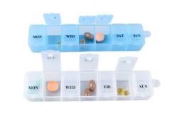 China Athmedic Food Grade Weekly Pill Box Organizer Colored Medicine Store supplier