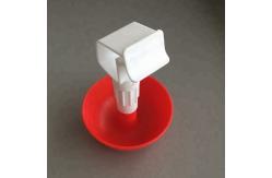 China Orange PP Quail Nipple Drinker 22x22mm Broiler Drinking Nipple supplier
