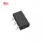 MAX44284HAUT+T SOT-6 Dual Low Power High Gain Audio Amplifier IC Chip for sale