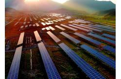 China Array Solar Panel Tracker System Position 1 Axis Solar Tracking System supplier