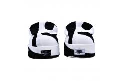 China Embroidery Pattern Custom Beanie Hats For Winter Season And Comfort supplier
