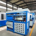 15KW Sheet Plastic Vacuum Forming Machine with 560*610mm Max Forming Capacity for sale