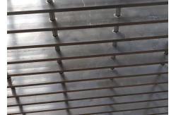 China Welded Hot Dipped Galvanized Steel Grating Mesh Customized For Protecting supplier
