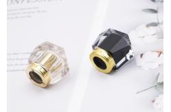 China 10000PCS Cosmetic Acrylic Lid FEA15 Mm For Perfume Bottles Gold Lid Custom supplier
