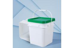 China Sealed Pet Dog Food Storage Container with Large Capacity and Metal Handle supplier