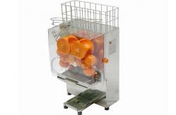 China Centrifugal Juicing Machine Zumex Orange Juicer / Orange Juice Squeezer supplier