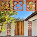 Decorative Building Tile Outdoor Terracotta Screen Artistic Traditional Style Wall Decoration Hollow Red Clay Bricks for sale