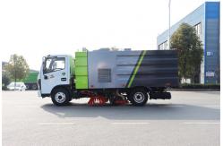 China Mini Version 4X2  5CBM 8 CBM Diesel Vacuum Cleaner Sweeper With Suction Cup supplier