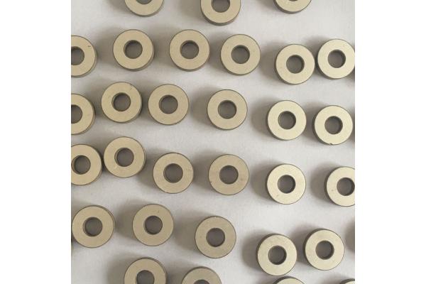 ISO / CE 15x6x3 P8 Material Piezo Ceramic Element Small Ring Shaped