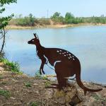 High Durable Rust-Resistant Garden Metal Decorations Opossum Shape for sale