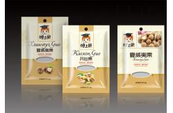 China Three Side Seal Foil Pouches Packaging With Zipper Window For Nut Packaging supplier