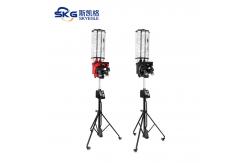 China LCD Remote Control Badminton Training Machine With 180 Degree Serve supplier