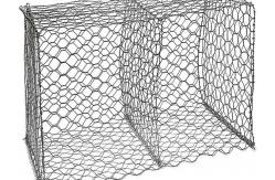 China Galvanized Stone Basket Gabion Wire Mesh Gabion Fence System supplier